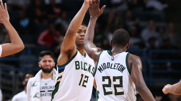 Middleton scores 26 in Bucks' 105-94 win over Suns