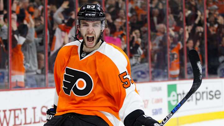 Gostisbehere scores 2 goals, Flyers end Lightning's streak