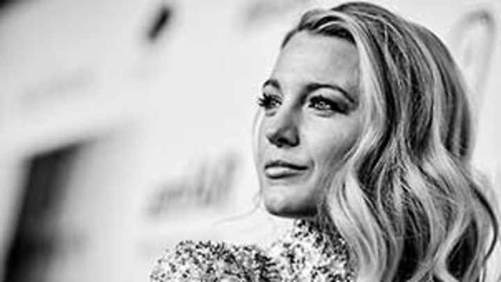 Monday's P.M. Hot Clicks: Blake Lively; Miracle on Ice anniversary