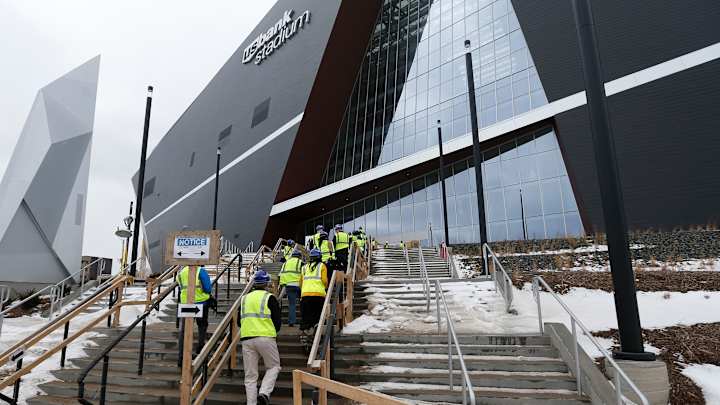 Vikings stadium construction about 90 percent complete