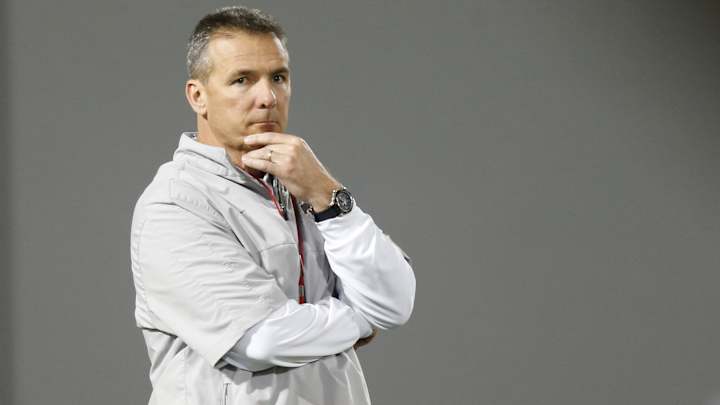 Ohio State head coach Urban Meyer endorses John Kasich Ohio State head coach Urban Meyer endorses John Kasich