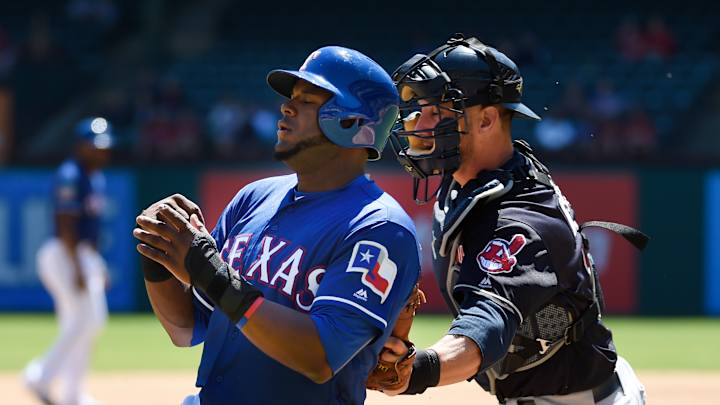 Davis' three-run homer leads Indians over Rangers 3-1