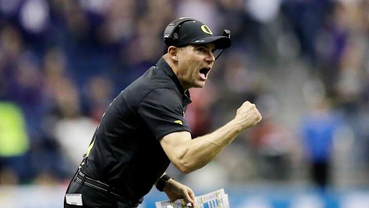 Oregon says goodbye to Vernon Adams with a loss