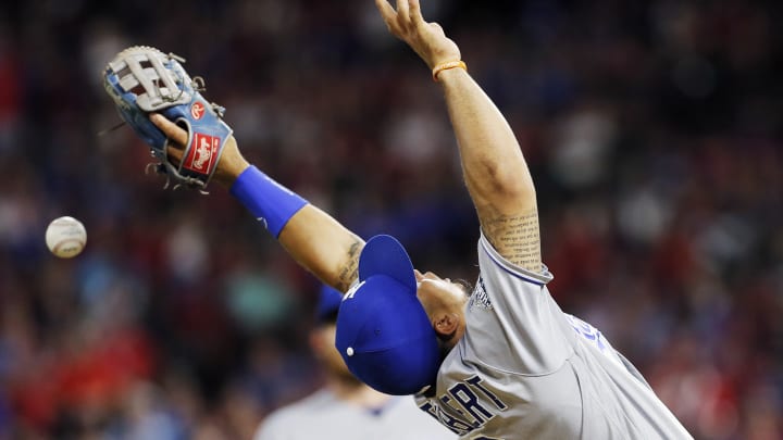 Moreland's game-ending HR gives Rangers 2-1 win over Royals