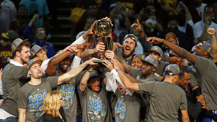 Report: Cavs players offended by Stephen Curry ‘champagne’ comment Report: Cavs players offended by Stephen Curry ‘champagne’ comment