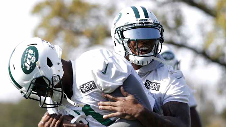 Dolphins' Maxwell passes on chance to feud with Marshall Dolphins' Maxwell passes on chance to feud with Marshall