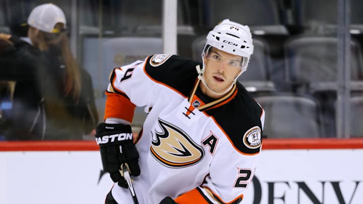 Simon Despres rejoins Ducks after 42-game concussion absence