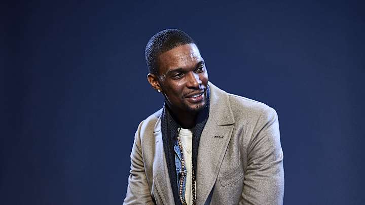 AP Source: Chris Bosh resumes taking blood thinners