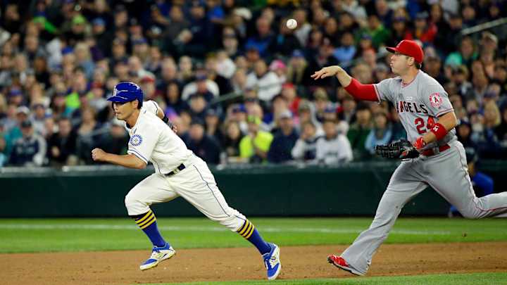 Santiago, Angels complete sweep of Mariners with 3-0 win