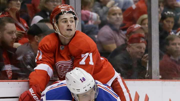 Red Wings rally past Rangers 3-2 in OT