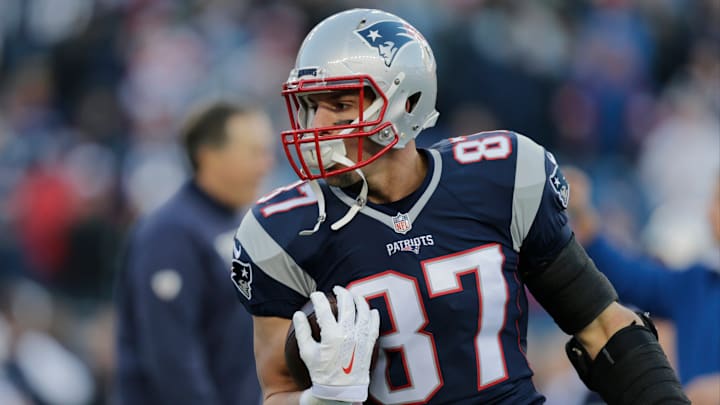 Patriots TE Rob Gronkowski makes Madden cover