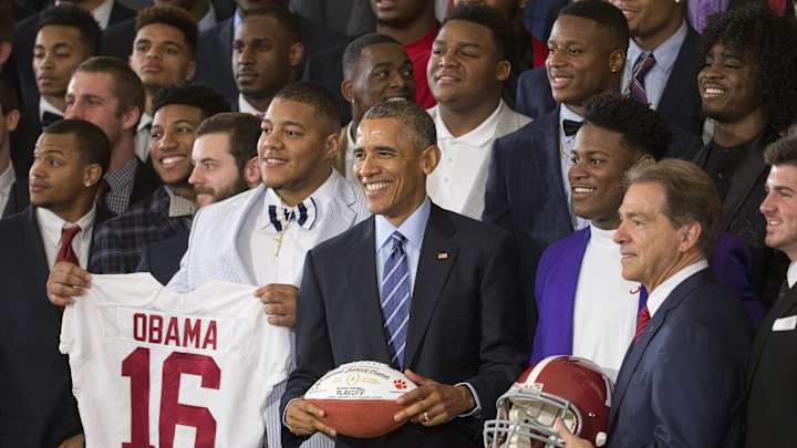 Obama honors Alabama's championship football team Obama honors Alabama's championship football team