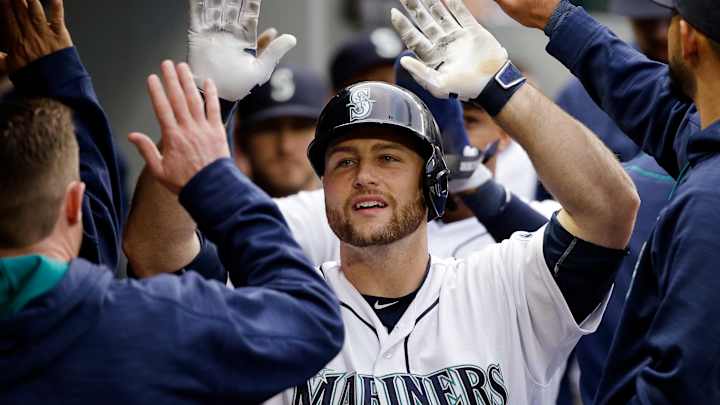 Walker dominant with 11 Ks, Seattle beats Cleveland 5-0