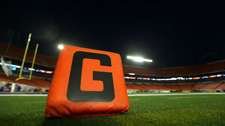 Cal Poly football recruit paralyzed in pool accident before graduation