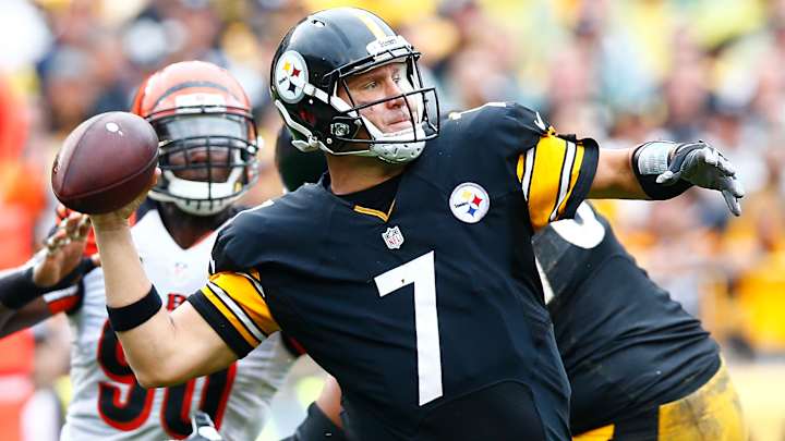 Wentz long way from matching Big Ben's rookie season