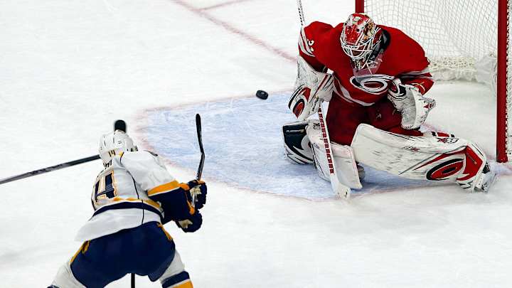 Ekholm scores in OT, Predators beat Hurricanes 2-1 Ekholm scores in OT, Predators beat Hurricanes 2-1
