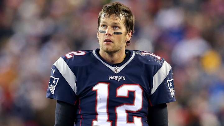 Tom Brady, Cam Newton, Brett Favre entering the world of Family Guy