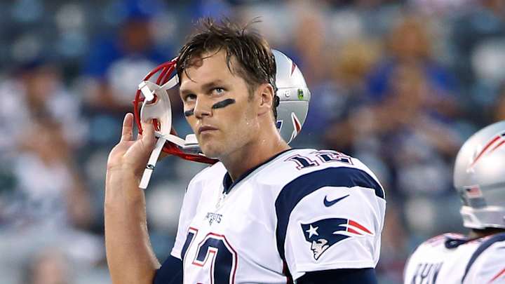 Tom Brady plays a half in Patriots' preseason finale