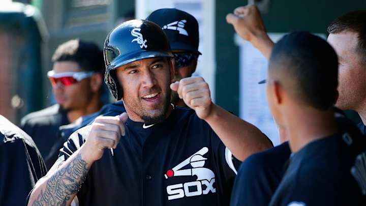 Quintana pitches into 5th inning as White Sox top Texas 8-2