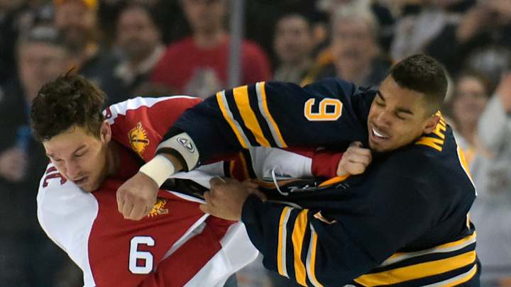 Sabres Kane set to return to lineup after 1-game benching