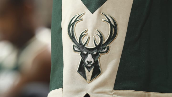 Bucks employee leaks players’ finances due to email scam Bucks employee leaks players’ finances due to email scam