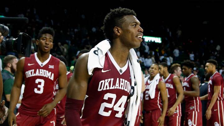 Iowa, Texas A&M at rare rankings Iowa, Texas A&M at rare rankings