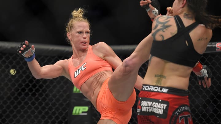 Holly Holm signs extension with UFC, allowing for Ronda Rousey rematch