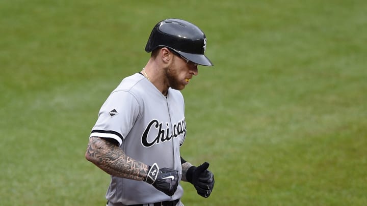 Sale stays unbeaten as White Sox beat Orioles 7-1 for split