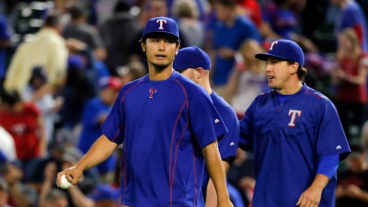 Yu Darvish throws another BP session for Rangers
