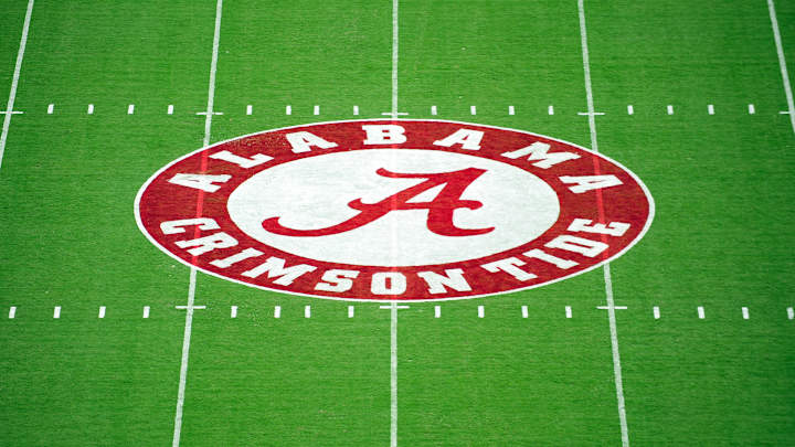 Alabama assistant resigns after reportedly violating recruiting rules
