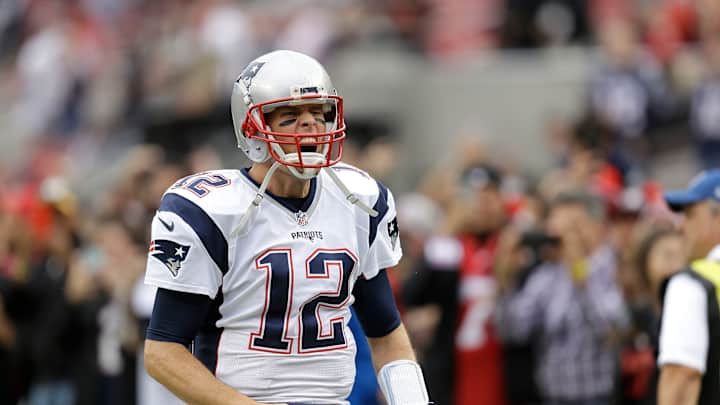 Brady returns to Patriots practice after missing 2 days
