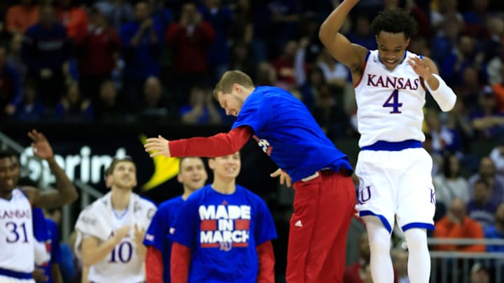 Ellis leads No. 1 Kansas to 85-63 rout of K-State in Big 12s