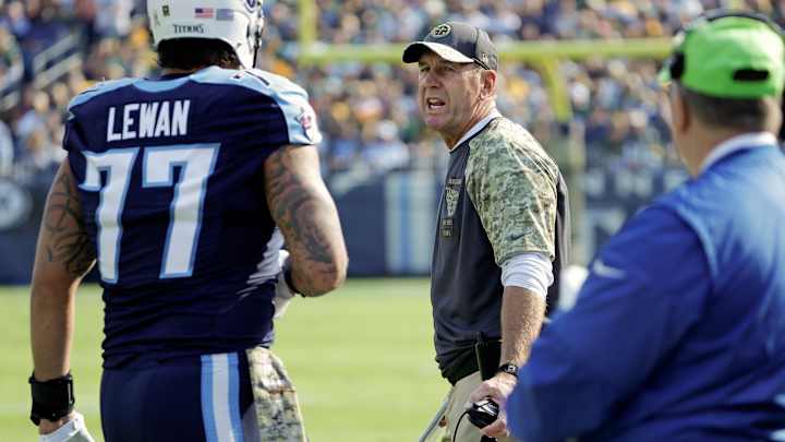 Titans LT Lewan will play vs Bears despite sprained knee