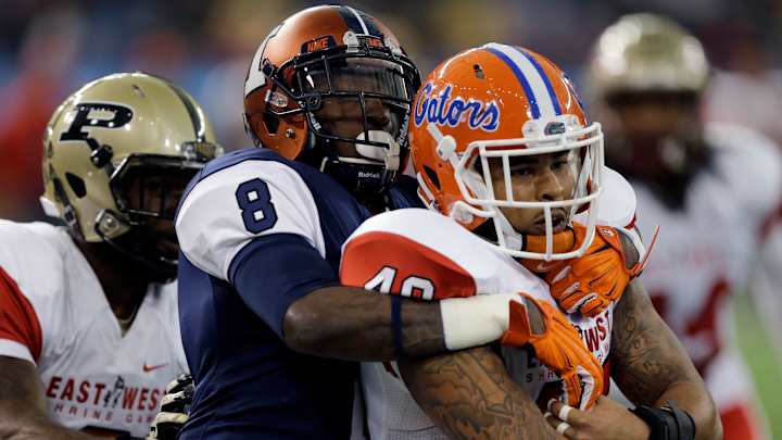 Oregon QB sparkles, throwing 3 TD passes in East-West game