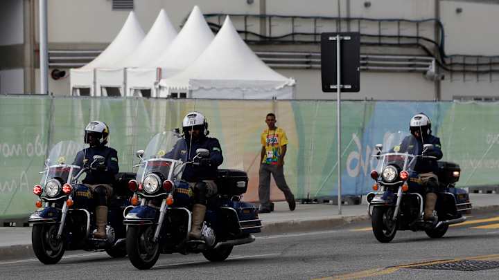 Rio police arrest 10 in pre-Olympic raid on slum