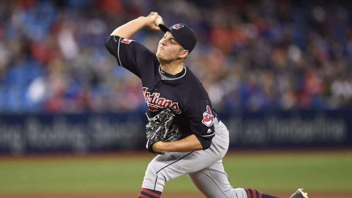 Indians win 14th straight, beat Blue Jays 2-1 in 19 innings