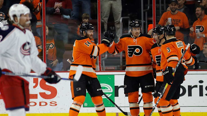 Gudas' 4 points lead Flyers to 6-0 rout of Blue Jackets