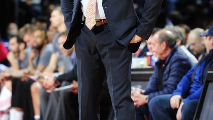 Knicks fire coach Derek Fisher; Rambis interim head coach