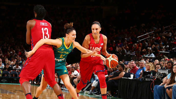 Taurasi helps US women's hoops team beats Australia 104-89
