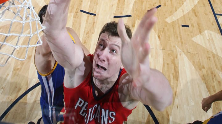 AP source: Pelicans, Asik agree on 5-year contract