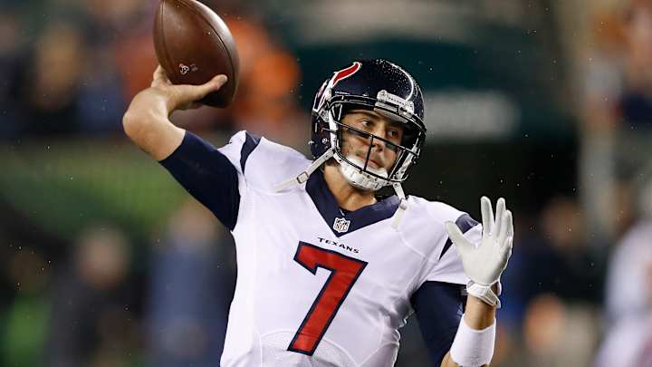 Texans' Hoyer out of concussion protocol; will start Sunday