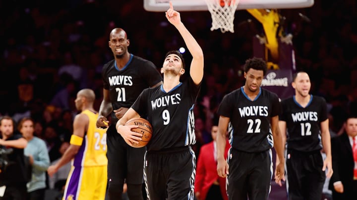 One for Flip: Wolves make Saunders proud after Silver helps team grieve