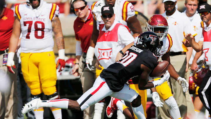 Not much defending in Big 12 with so many top offenses Not much defending in Big 12 with so many top offenses