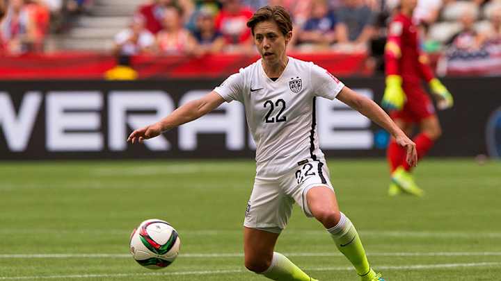 Watch: USWNT's Klingenberg scores in Pittsburgh, waves Terrible Towel