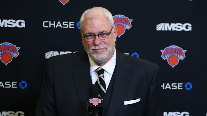 Phil Jackson rips Knicks, says team gave basketball gods 'heartburn'