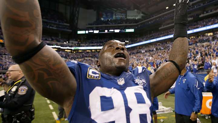 Colts LB Robert Mathis returns from Achilles injury against Jets