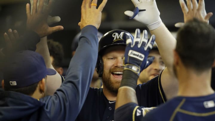 Lind homers, doubles in Brewers' 6-3 win