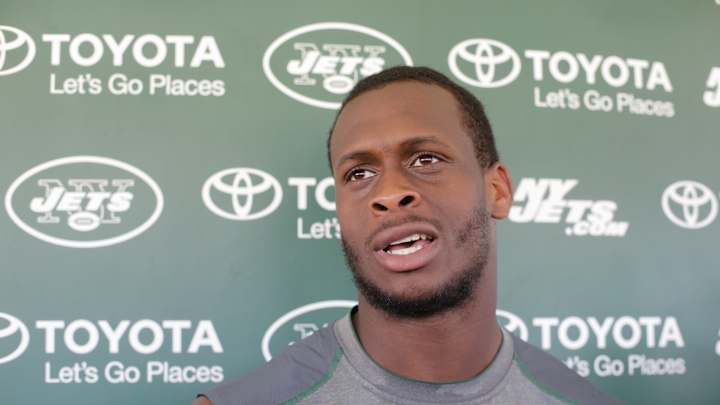 Geno Smith at Jets practice for 1st time since jaw broken Geno Smith at Jets practice for 1st time since jaw broken