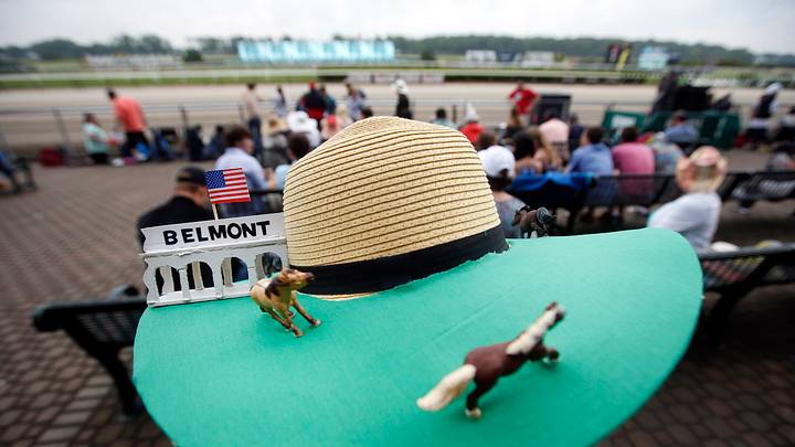 Roaring, jubilant fans celebrate American Pharoah Triple win