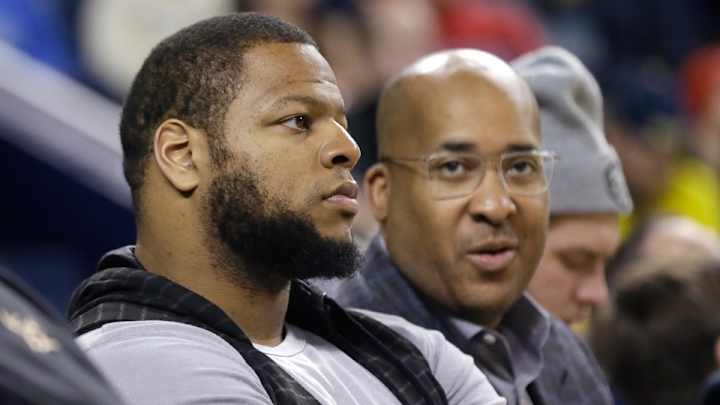 Report: Raiders planning to meet with Ndamukong Suh next week